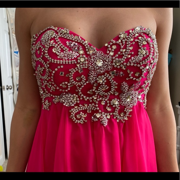pink prom dress - Picture 2 of 4